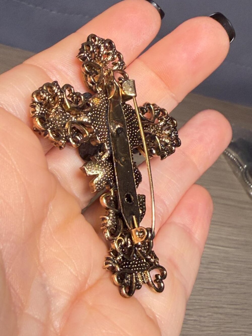 Cross Brooch Black Rose Rhinestone Gold Tone Gothic OOAK 2.75” - Picture 9 of 10